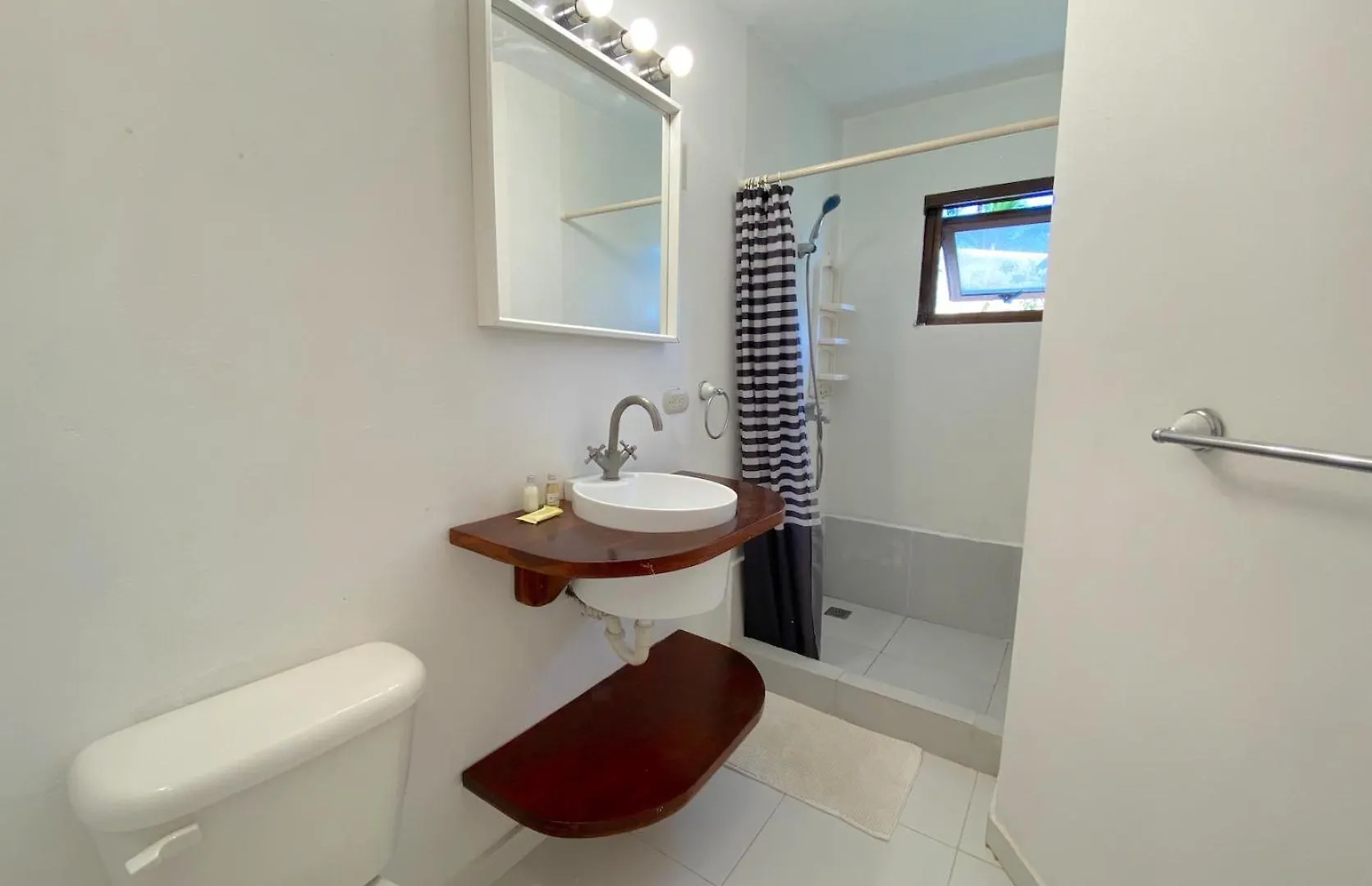 Serenity Villas And Suites - Playa Los Corales Punta Cana Hotel