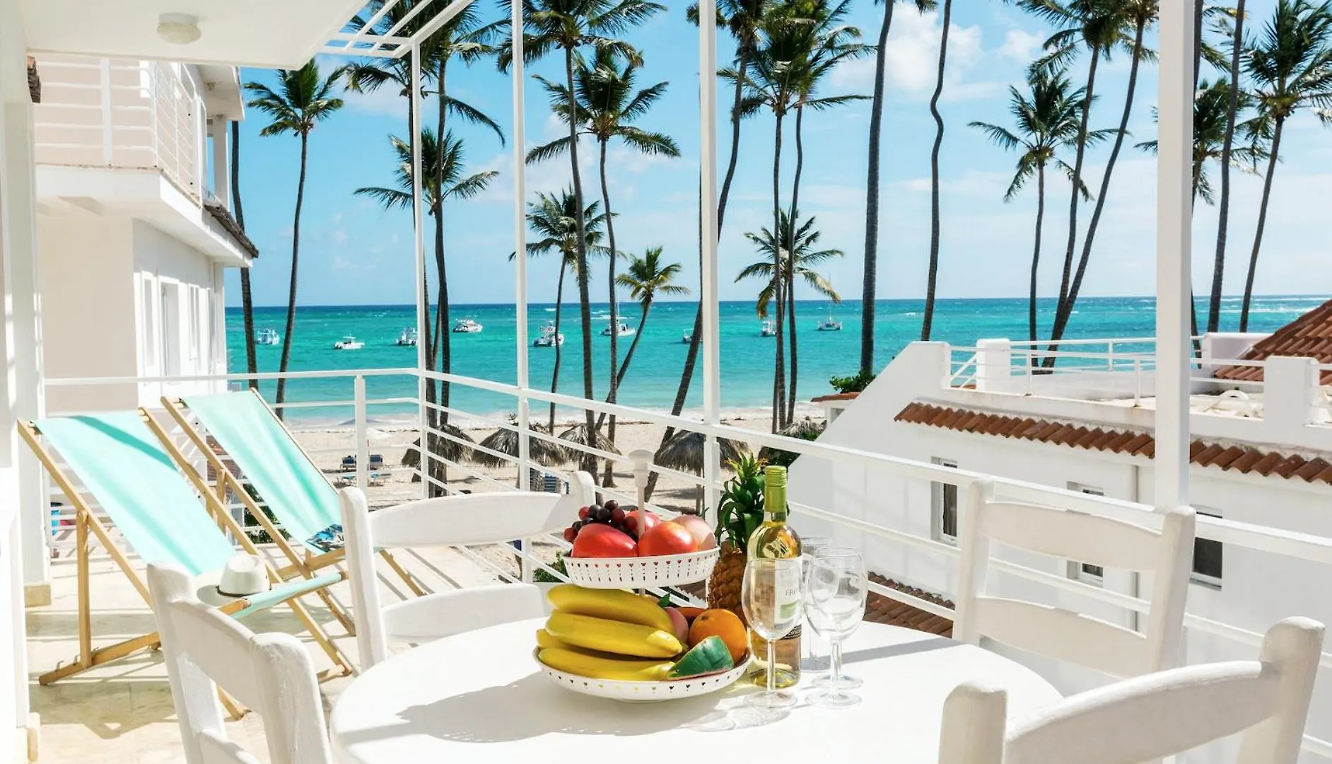 Serenity Villas And Suites - Playa Los Corales location